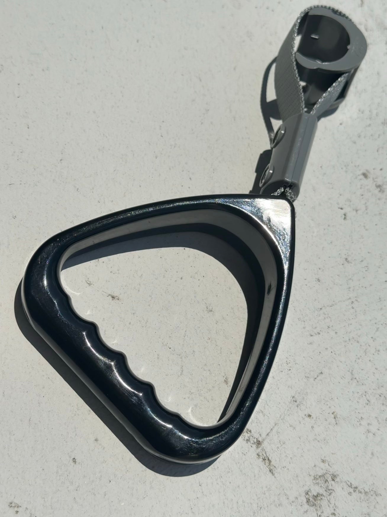 Bus and Train Handle Black - The Transport Handle